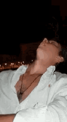 p_1543gj3351.gif