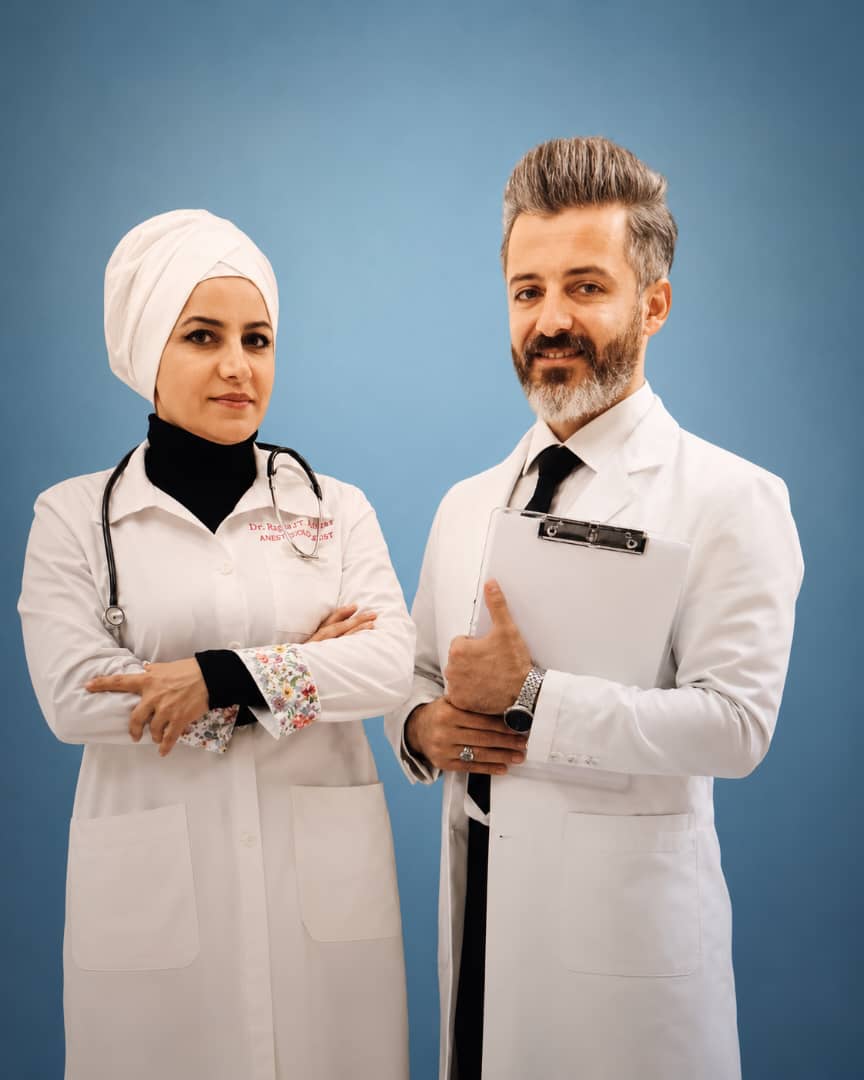 الدكتور وليد دراج والدكتورة هيفاء بيطار في مركز الدراج التجميلي